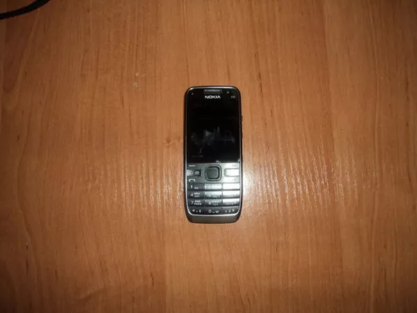 Продаю мобильный телефон NOKIA E52